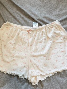 Pink Rose Cream Sleep Shorts with Pink Bow Print
